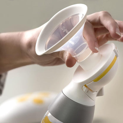 メデラ 搾乳機 スイング・マキシ電動さく乳器(電動・ダブルポンプ) 母乳育児をサポート ホワイト,イエロー