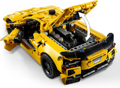 レゴ(LEGO) テクニック Chevrolet Corvette Stingray おもちゃ 玩具 誕生日 プレゼント ブロック 男の子 女の子 子供 9歳 10歳 11歳 小学生 乗り物 車 ミニカー 42205